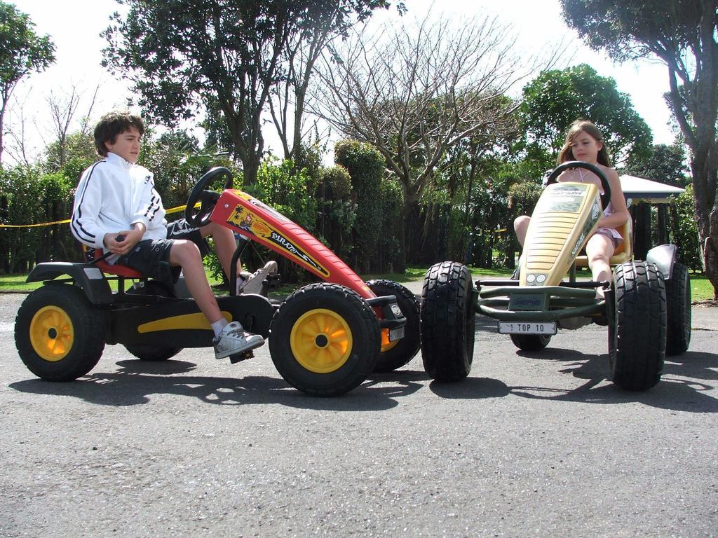 New Plymouth Top 10 Holiday Park Luaran gambar